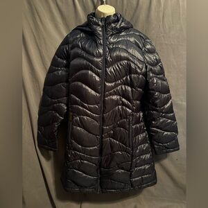 Andrew Marc lightweight down jacket packable for easy travel XL Navy